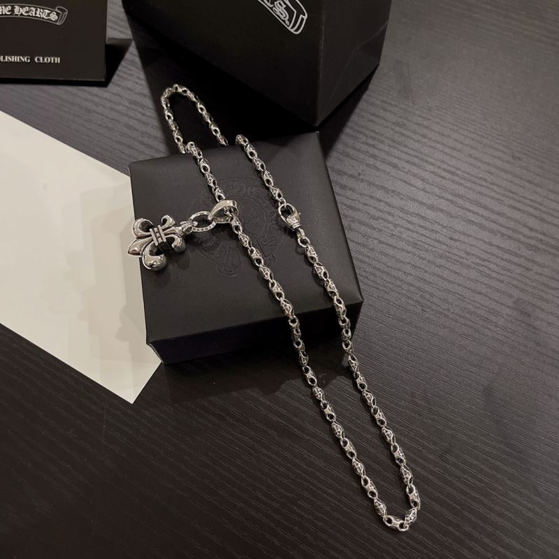 Ch**me He**ts necklaces